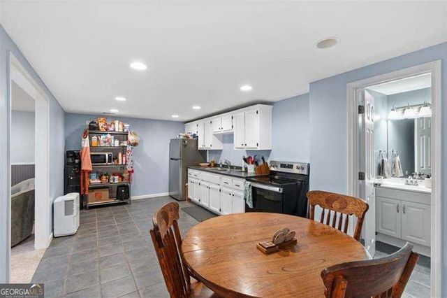 41 River Walk Parkway, Euharlee, GA 30145