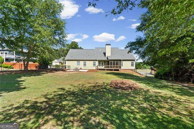 41 River Walk Parkway, Euharlee, GA 30145