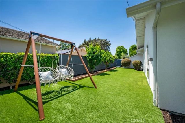 11782 Davenport, Rossmoor, CA 90720