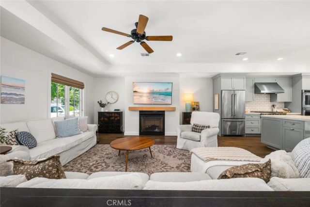 11782 Davenport, Rossmoor, CA 90720