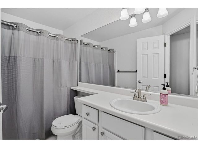 178 Maplewood Dr, Erie, CO 80516