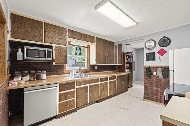 1914 Sheridan Street, Madison, WI 53704