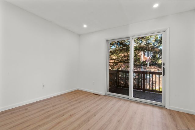 65 Patricia Road N, Bridgeport, CT 06606