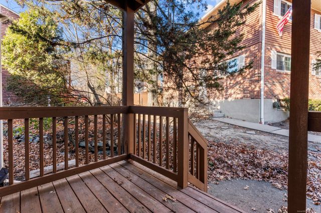 65 Patricia Road N, Bridgeport, CT 06606