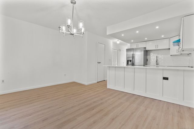 65 Patricia Road N, Bridgeport, CT 06606