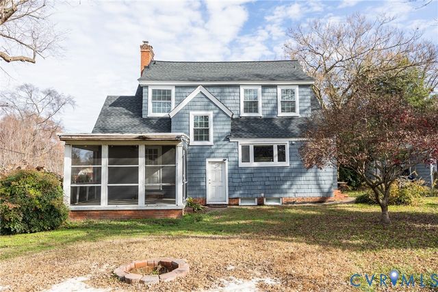 806 Appomattox St, Hopewell, VA 23860