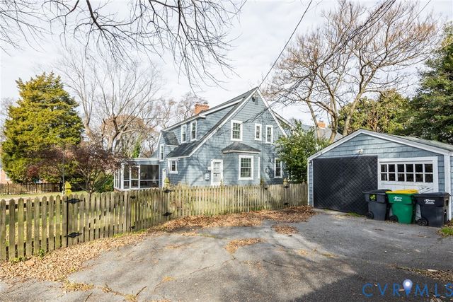 806 Appomattox St, Hopewell, VA 23860