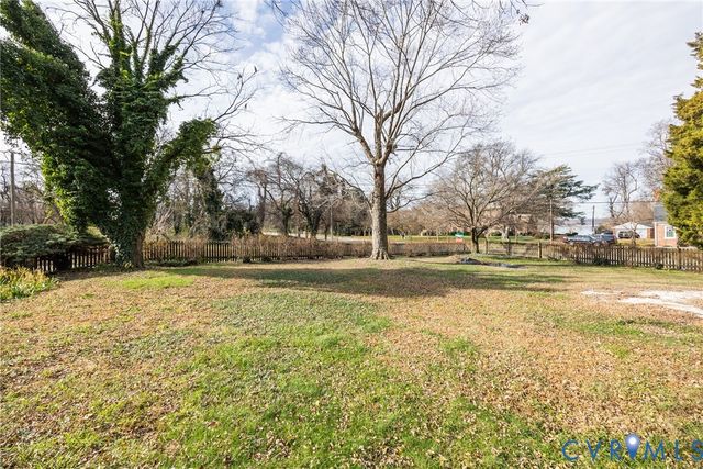 806 Appomattox St, Hopewell, VA 23860