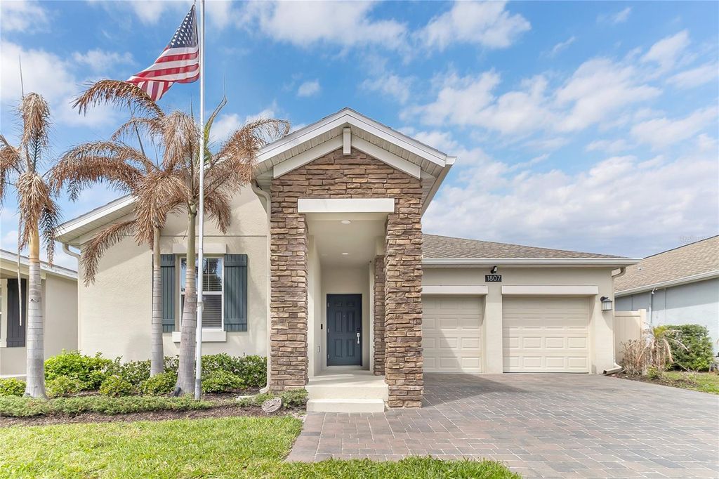 Image 1 of property listing at 1807 GOOD NEIGHBOR LOOP, Kissimmee, FL 34744