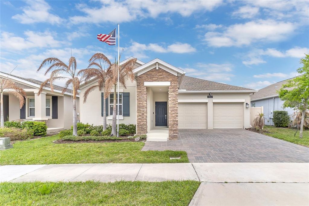 Image 24 of property listing at 1807 GOOD NEIGHBOR LOOP, Kissimmee, FL 34744