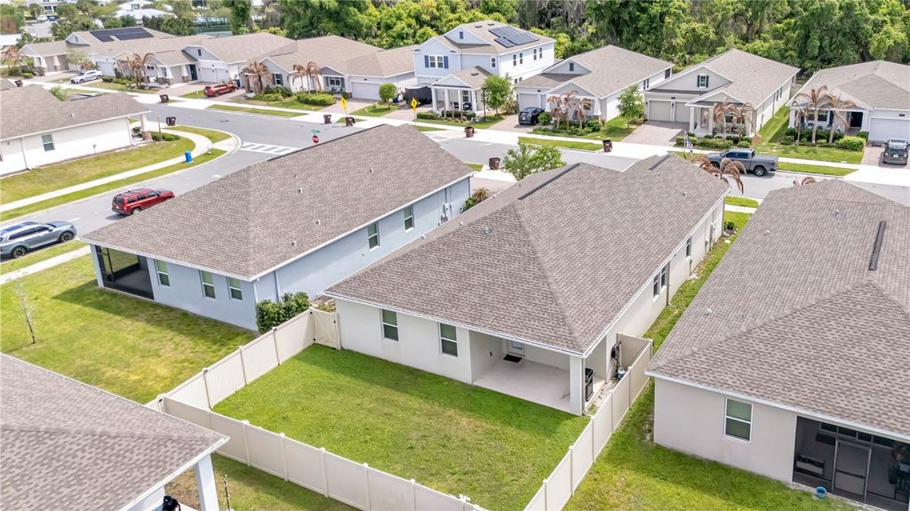 Image 26 of property listing at 1807 GOOD NEIGHBOR LOOP, Kissimmee, FL 34744