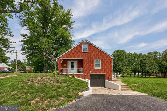 1700 MANOR ST, Columbia, PA 17512