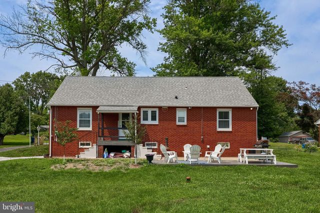 1700 MANOR ST, Columbia, PA 17512