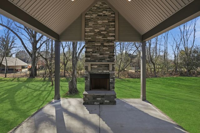 108 Sagewood Drive, Tullahoma, TN 37388