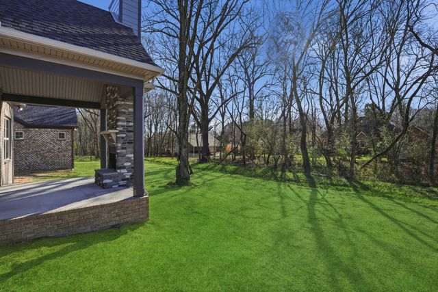 108 Sagewood Drive, Tullahoma, TN 37388