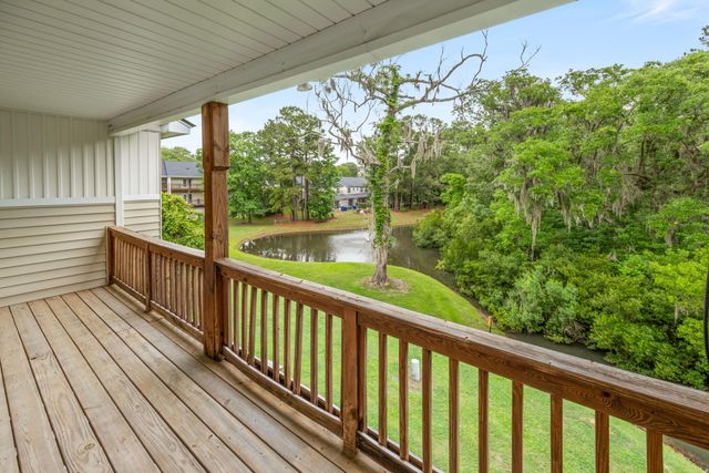 4492 Great Oak Drive, North Charleston, SC 29418