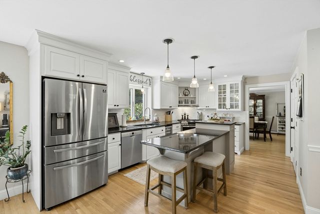 203 Maple St, Douglas, MA 01516