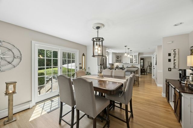 203 Maple St, Douglas, MA 01516