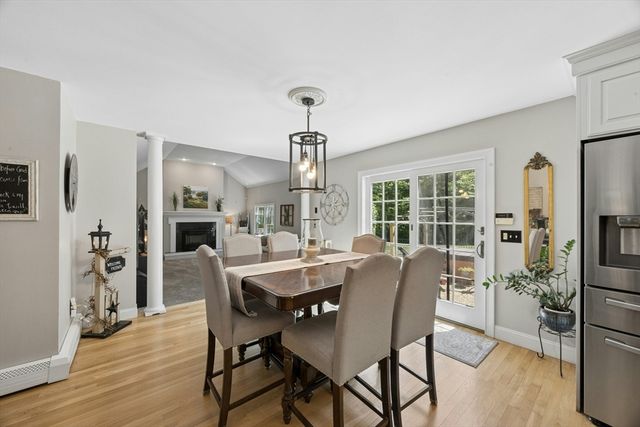 203 Maple St, Douglas, MA 01516