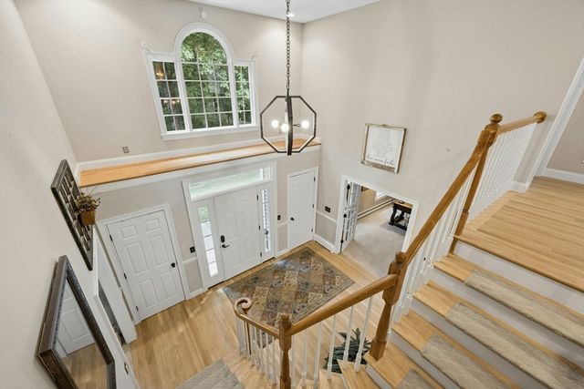 203 Maple St, Douglas, MA 01516