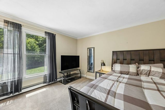 203 Maple St, Douglas, MA 01516