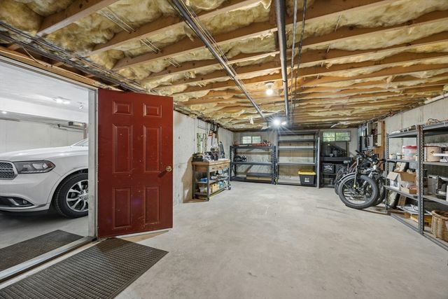 203 Maple St, Douglas, MA 01516