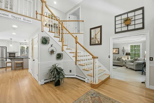 203 Maple St, Douglas, MA 01516