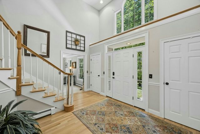 203 Maple St, Douglas, MA 01516