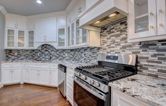 8001 Kanis Pines Drive, Little Rock, AR 72204