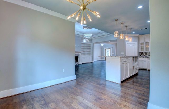 8001 Kanis Pines Drive, Little Rock, AR 72204