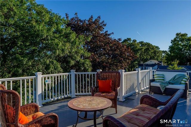 331 Riverside Drive, Fairfield, CT 06824