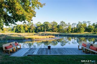 331 Riverside Drive, Fairfield, CT 06824