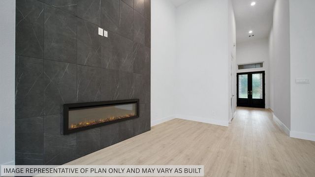 358 Louvenia Court, Pinehurst, TX 77362