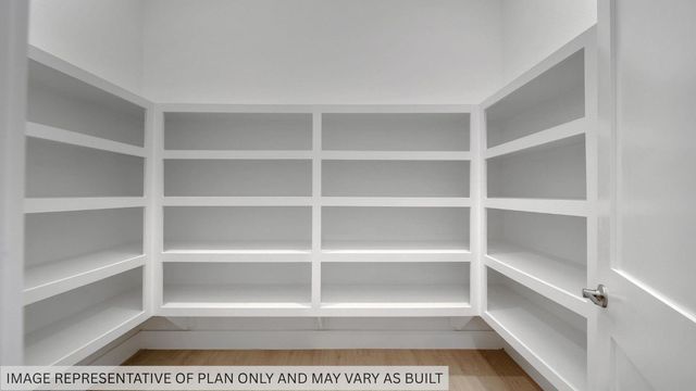 358 Louvenia Court, Pinehurst, TX 77362