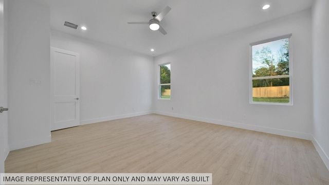 358 Louvenia Court, Pinehurst, TX 77362