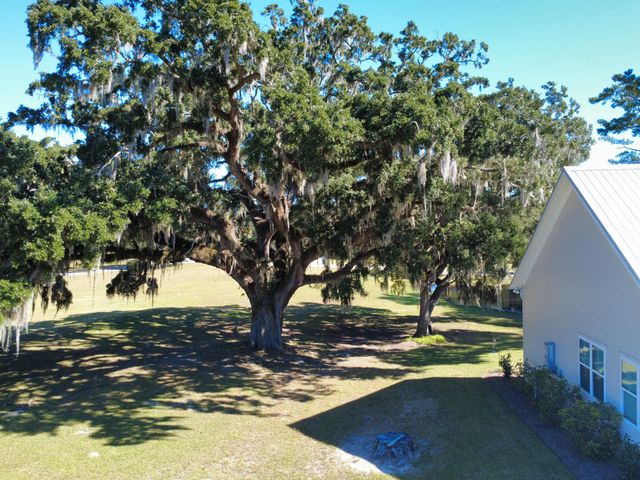 521 Oak Lawn Road, Georgetown, SC 29440