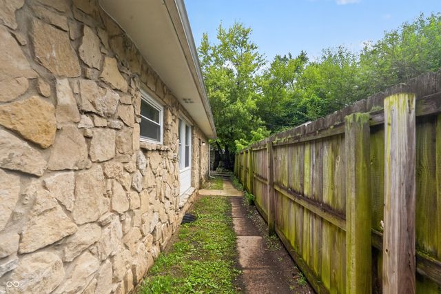 4470 N Campbell Avenue, Indianapolis, IN 46226