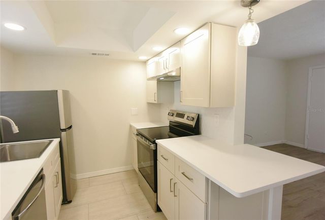 3751 S SCHOOL AVENUE 26, Sarasota, FL 34239
