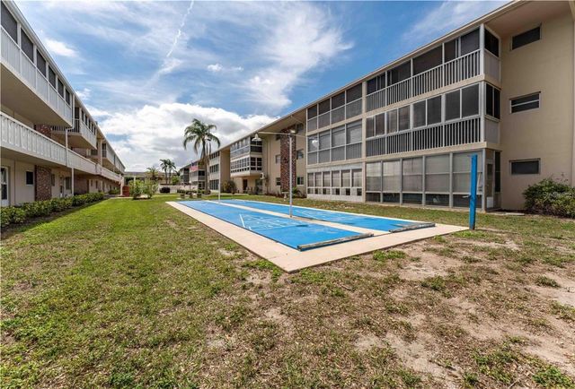 3751 S SCHOOL AVENUE 26, Sarasota, FL 34239