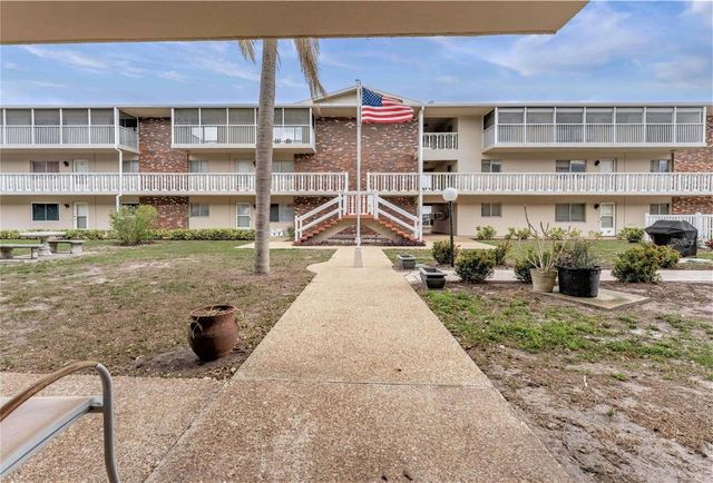 3751 S SCHOOL AVENUE 26, Sarasota, FL 34239