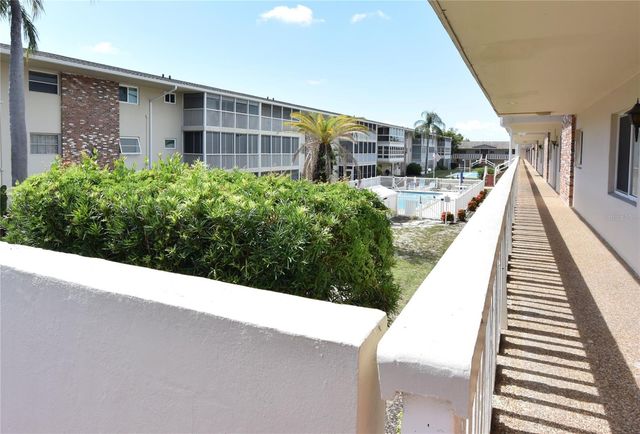 3751 S SCHOOL AVENUE 26, Sarasota, FL 34239