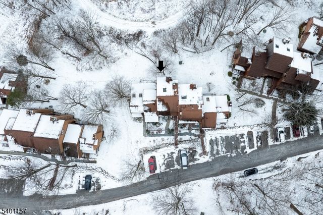 15 Village Way 4, Vernon Twp., NJ 07462