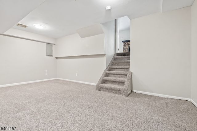 15 Village Way 4, Vernon Twp., NJ 07462