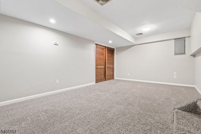 15 Village Way 4, Vernon Twp., NJ 07462