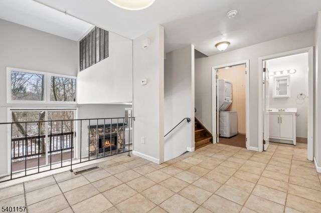 15 Village Way 4, Vernon Twp., NJ 07462