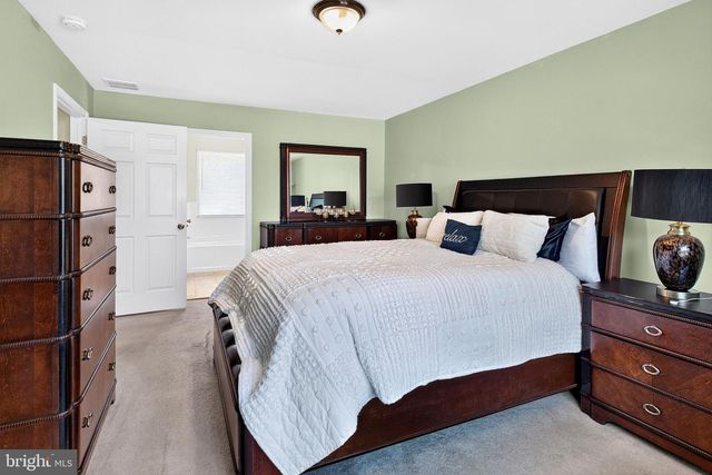 486 WALKER AVE, Ewing, NJ 08628