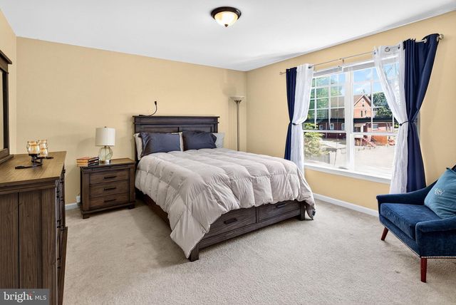 486 WALKER AVE, Ewing, NJ 08628