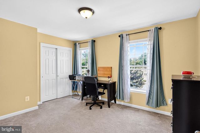 486 WALKER AVE, Ewing, NJ 08628