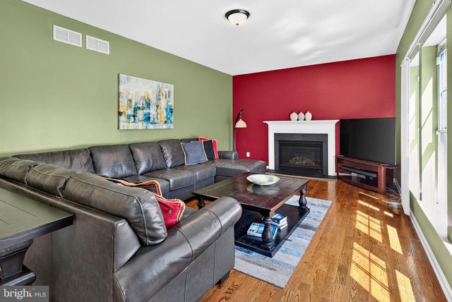486 WALKER AVE, Ewing, NJ 08628