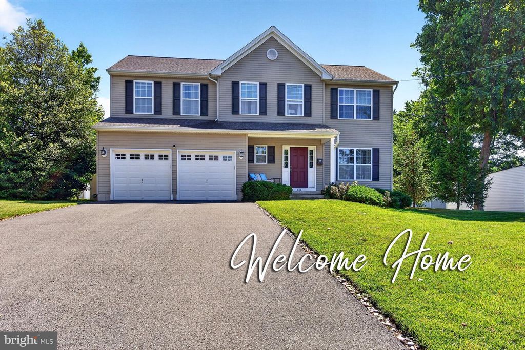 486 WALKER AVE, Ewing, NJ 08628